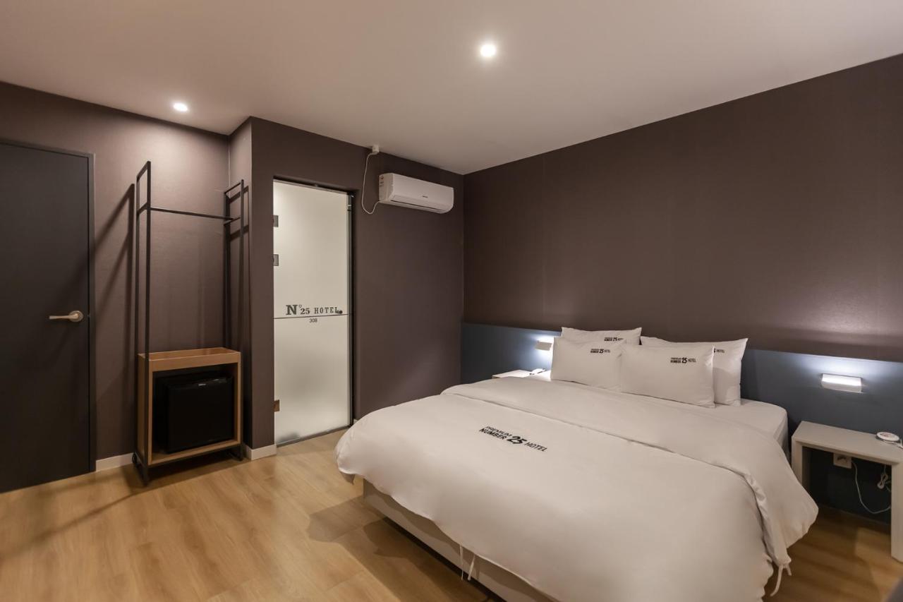 No.25 Hotel Busan Seomyeon Station Exteriör bild